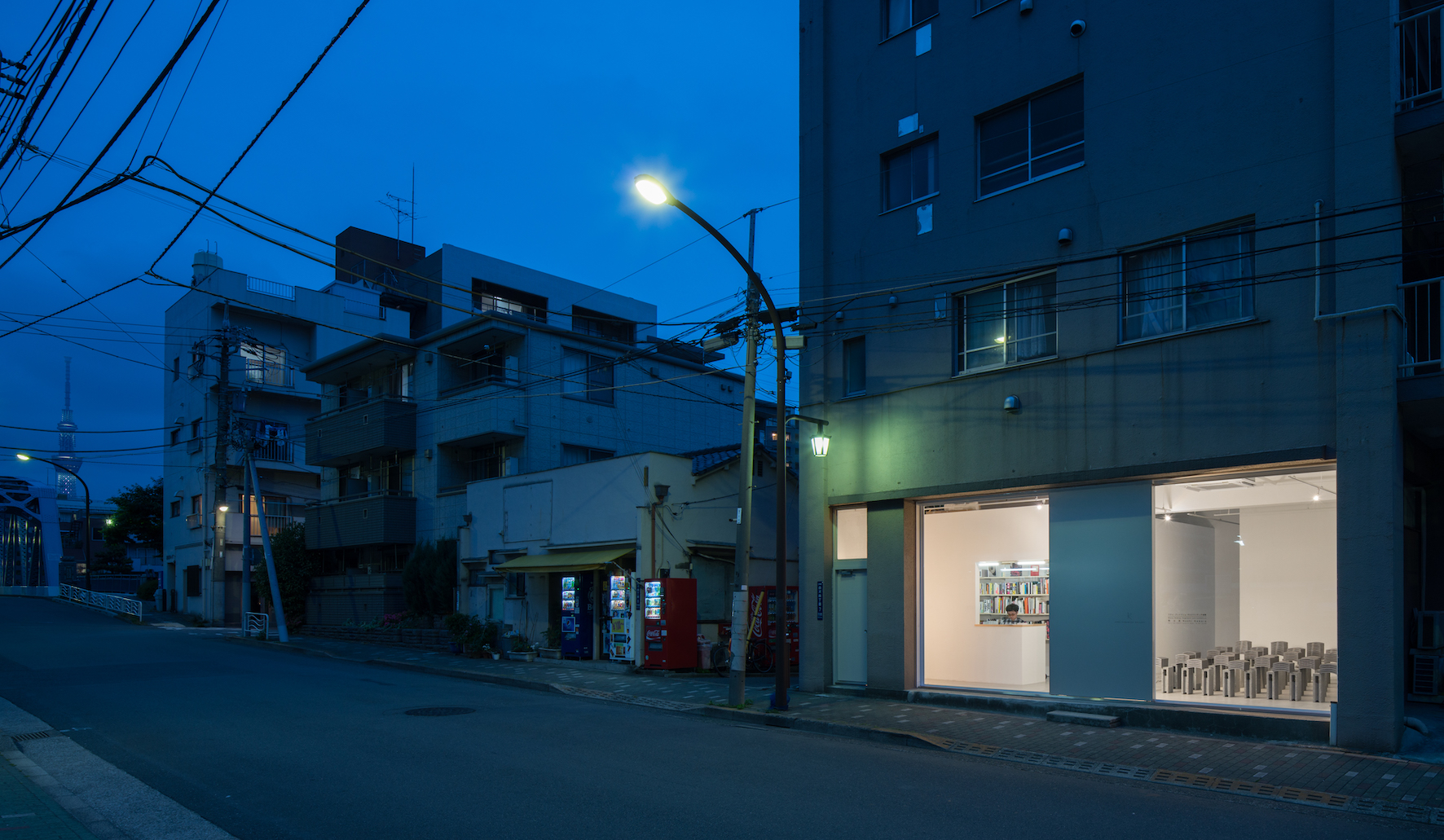https://awt2024.artweektokyo.com/wp-content/uploads/2023/06/ex_2_photo-OMOTE-Nobutada-Jun-Orikasa.jpg